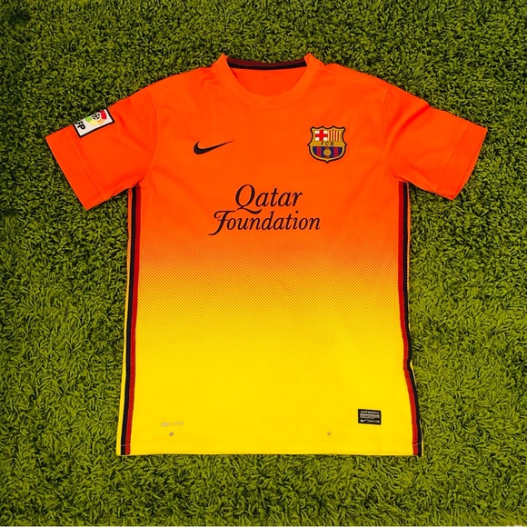2012 FC Barcelona Messi Away Kit (Authentic) - Picture 2 of 6